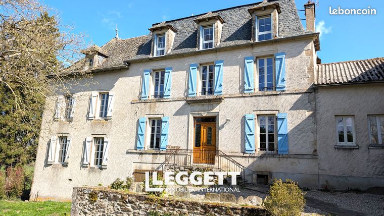 Maison 16 pièces 397 m²