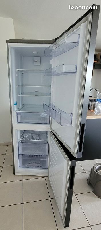 Accessoires réfrigérateur combiné Beko RCNA366K34XBRN (image 2)