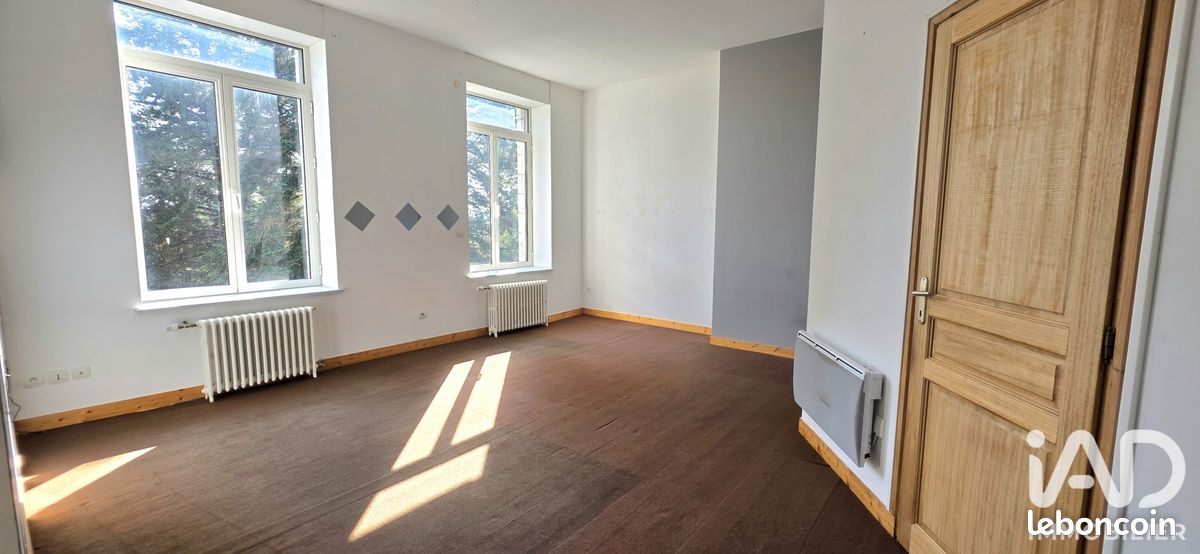 Appartement 7 pièces 136 m² · à Hesdigneul-lès-Béthune · 136 m² · 118 000 €