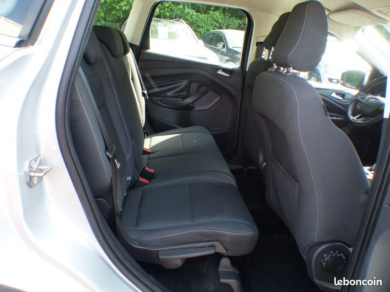 Ford KUGA 1.5 TDCI 120CH STOP&START TREND BUSINESS 4X2 POWERSHIFT (image 11)