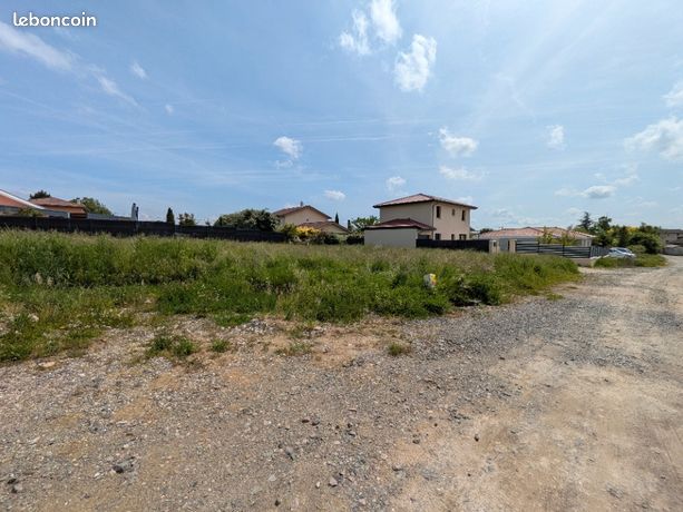 Terrain 600 m² Dompierre Sur Chalaronne