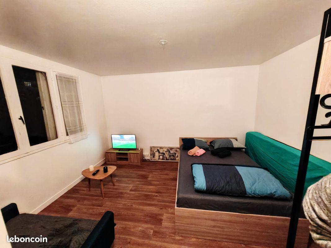 Parking 1 pièce 28 m² · à Argenteuil · 28 m² · 1 000 €