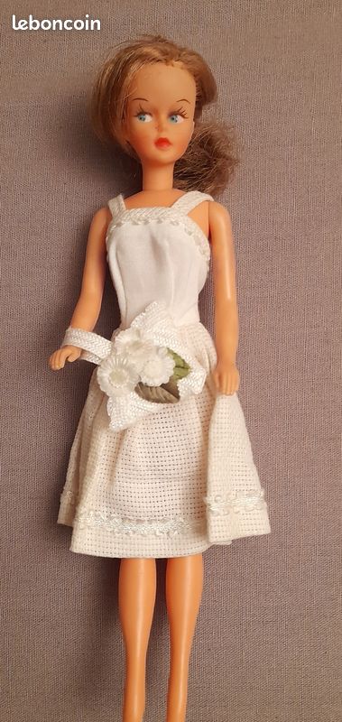 Poupée Rousse CEPPIRATI - Vintage, Occasion, Pas Une Barbie Tressy Ou Bella