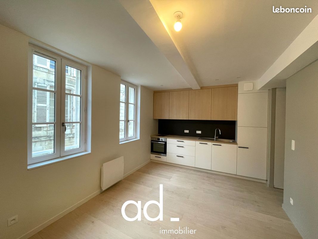 Appartement 2 pièces 32 m² · à La Rochelle · 32 m² · 801 €