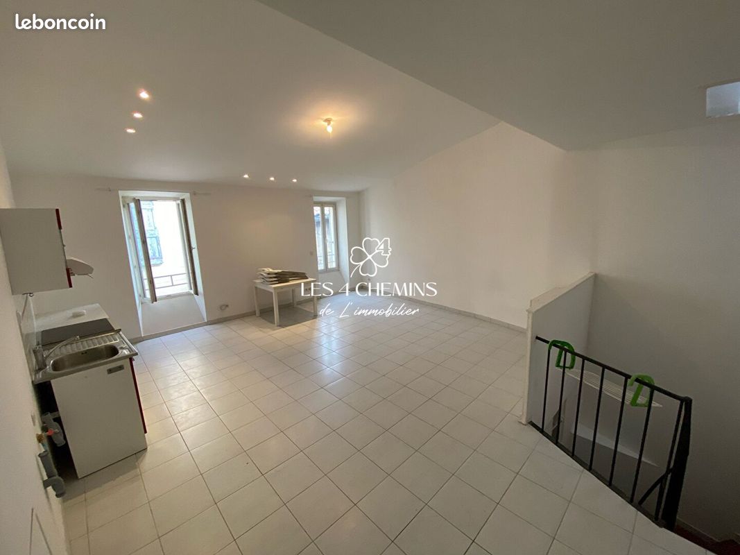 Appartement 2 pièces 50 m² · à Trets · 50 m² · 747 €/mois