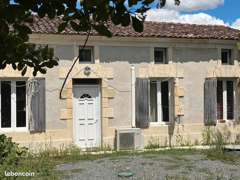 Maison 7 pièces 153 m² · à Sonnac · 153 m² · 90 200 €