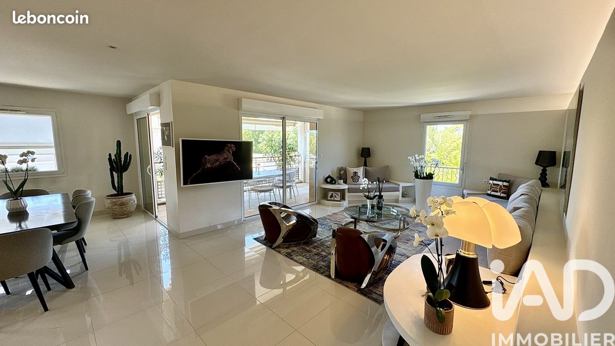 Appartement 4 pièces 123 m² · à L'Isle-sur-la-Sorgue · 123 m² · 595 000 €