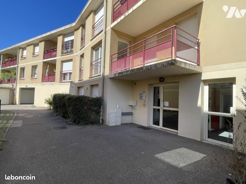 Appartement 669 m² · à Pont-À-Mousson · 669 m² · 137 140 €