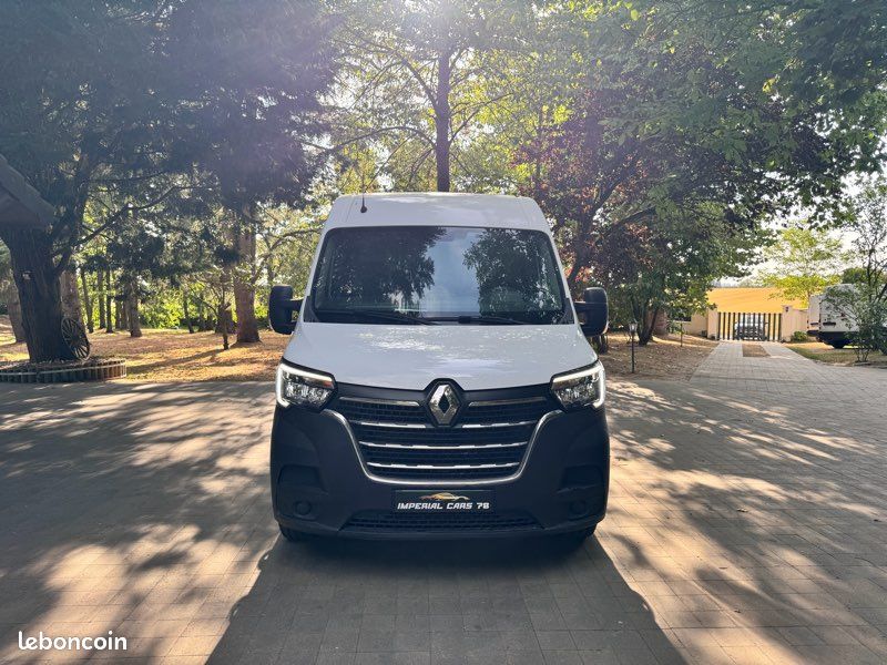 Renault Master 2,3 dci 135 ch l2h2 blue dci grand confort fourgon 2022 – photo 2