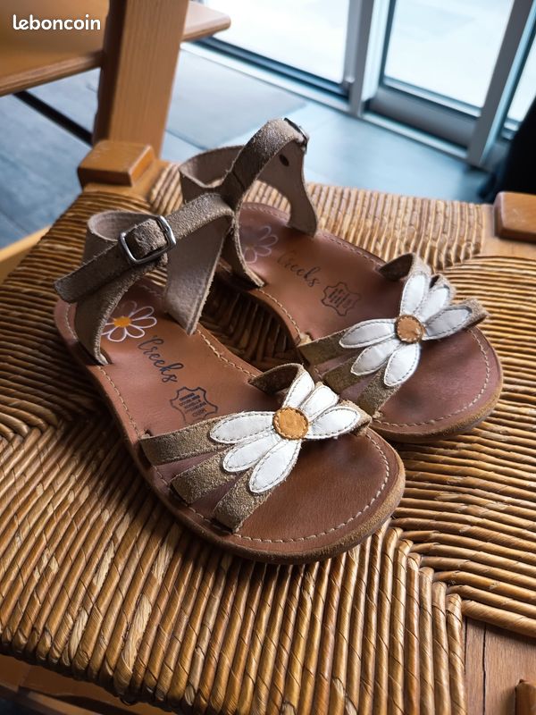 Sandales fille taille 30 cuir (image 1)