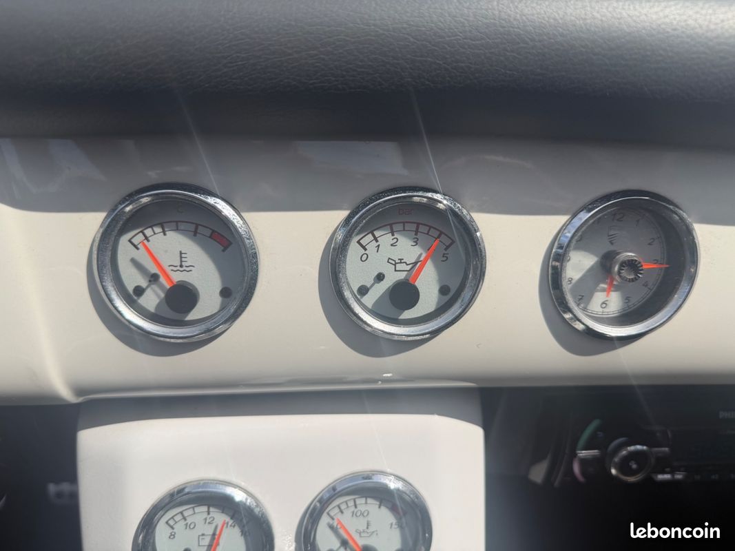 PGO SPEEDSTER CEVENNES 2.0 140CH - KILOMETRAGE D'ORIGINE - CLIMATISATION - RADIo (image 28)