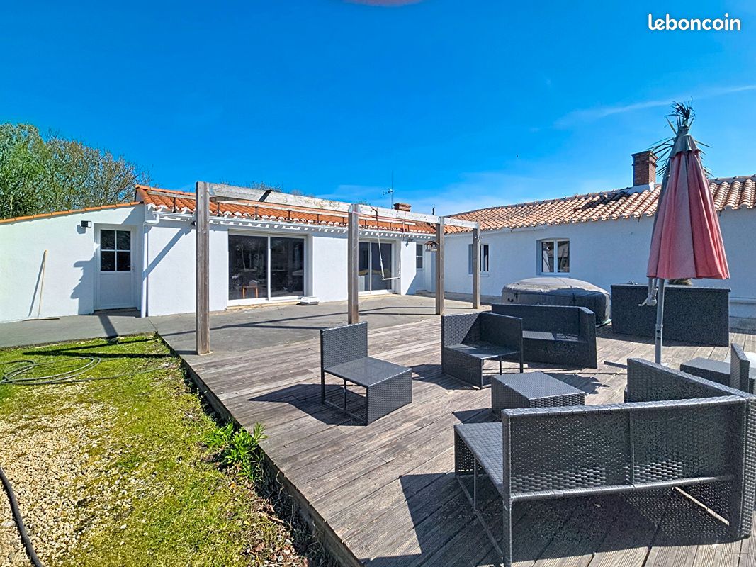 Maison 5 pièces 142 m² · à Saint-Hilaire-de-Riez · 142 m² · 299 900 €