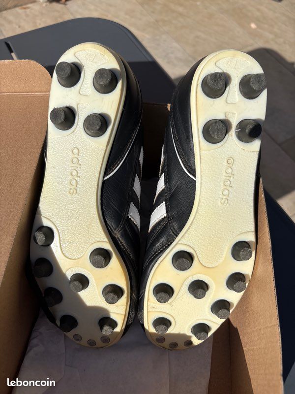 Adidas Kaiser 5 taille 41 1/3 (image 2)