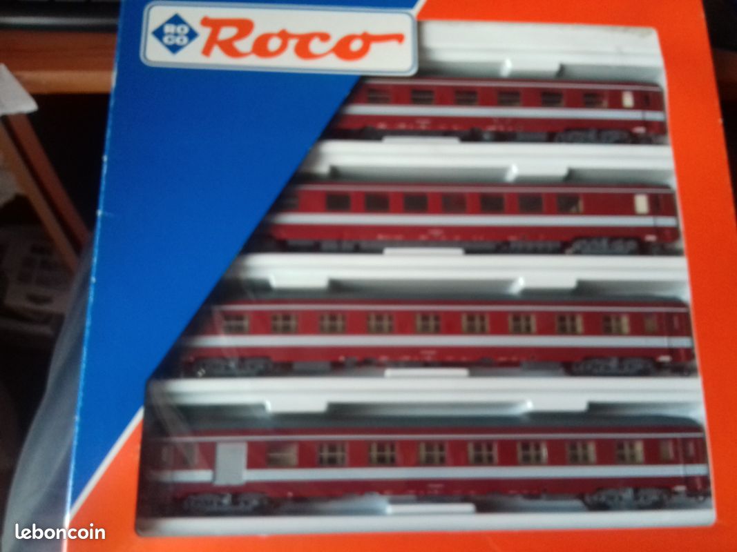 Roco HO - toit pour voiture UIC rouge Capitole SNCF