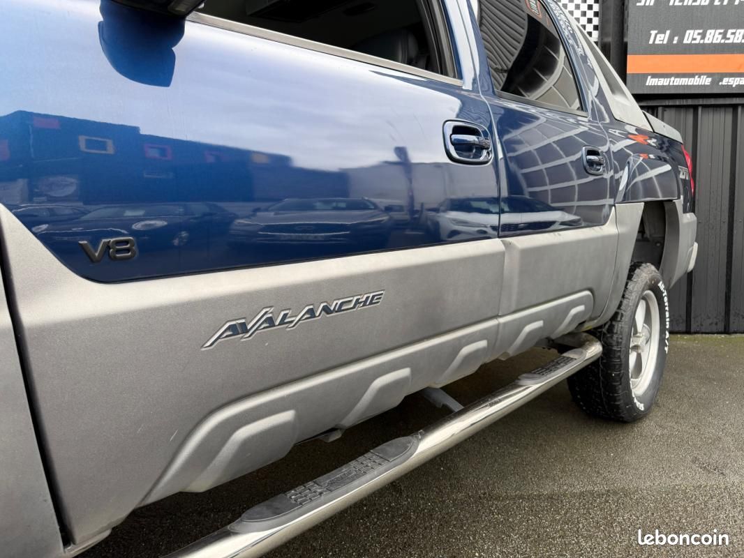 Chevrolet Avalanche V8 5.3 4x4 vortec (image 5)
