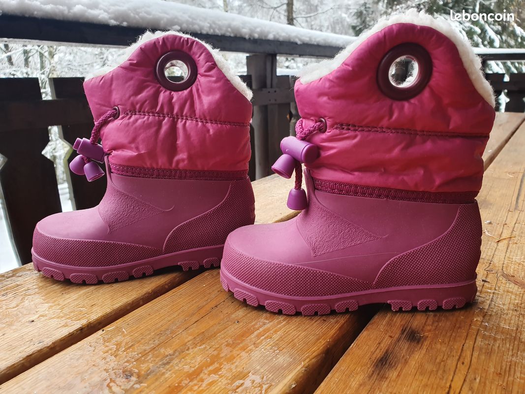 Bottes de neige roses taille 20/21 Chaussures