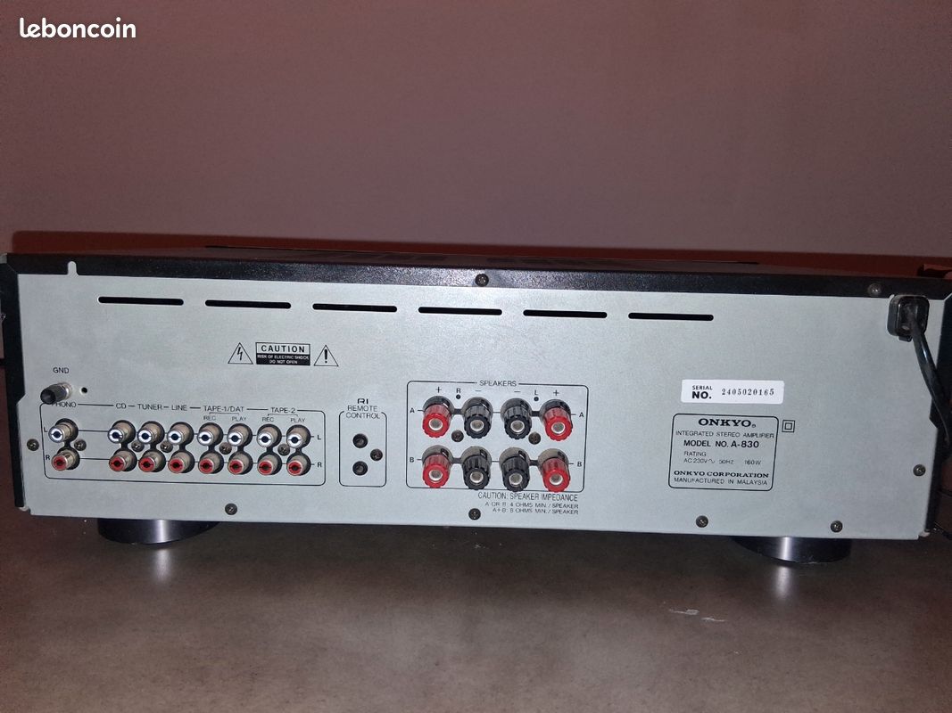 ONKYO A-7VL INTÉGRÉ Amplificateur Avec Télécommande, Manuel Et