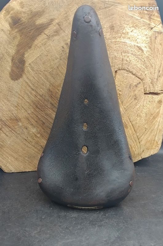 Ancienne selle cuir vélo - Équipements vélos