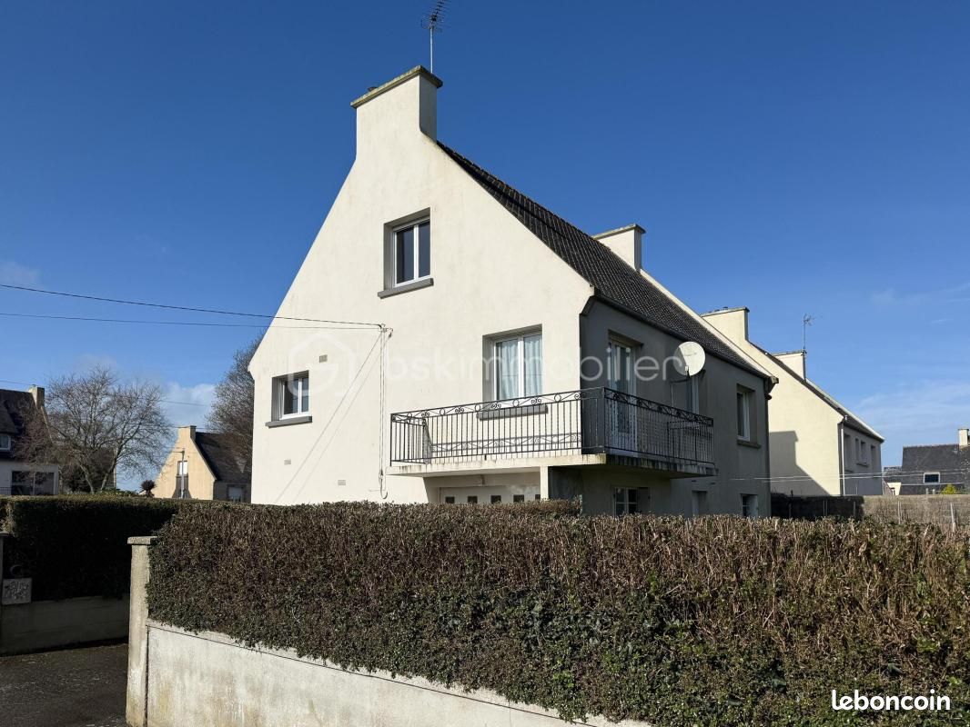 Maison 7 pièces 117 m² · à Ploudalmézeau · 117 m² · 210 000 €