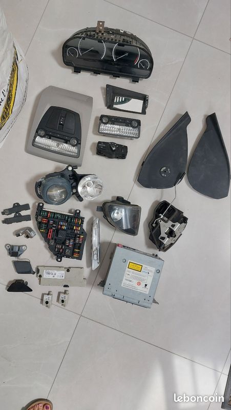 Pieces bmw f10 (image 3)