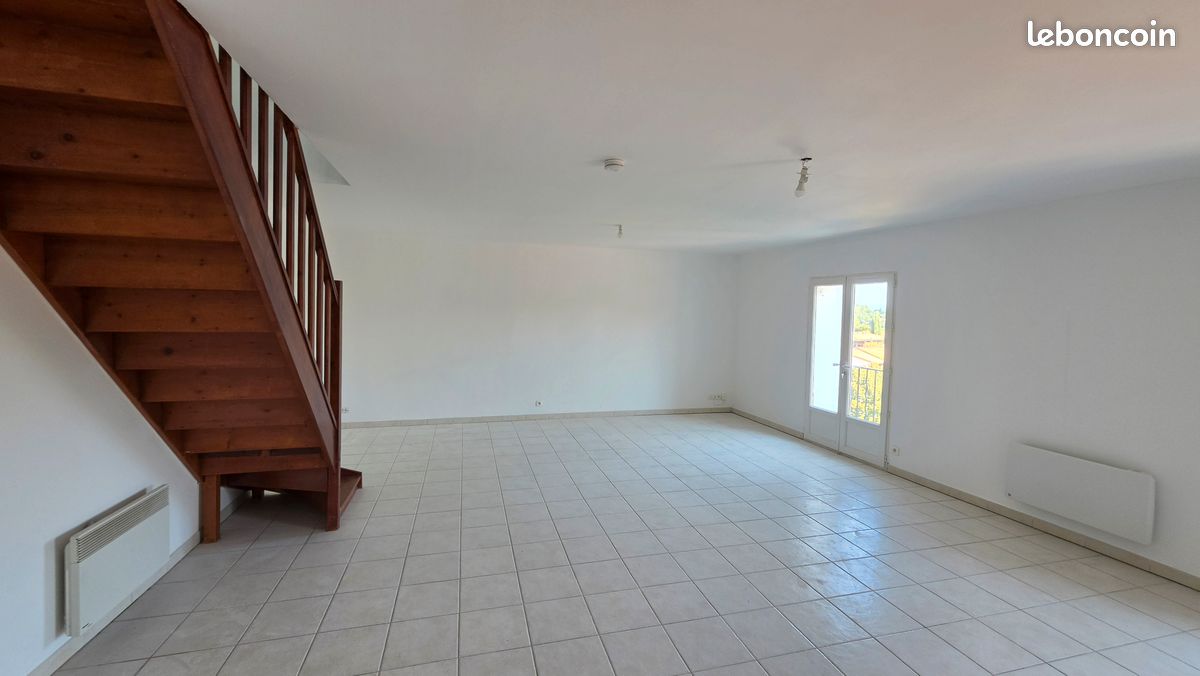Appartement 4 pièces 92 m² · à Rians · 92 m² · 980 €/mois