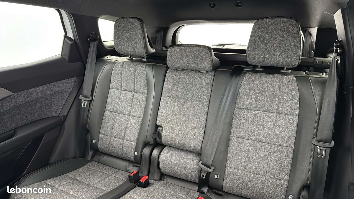 Renault espace e tech full hybrid 200 gsr2 techno (image 29)