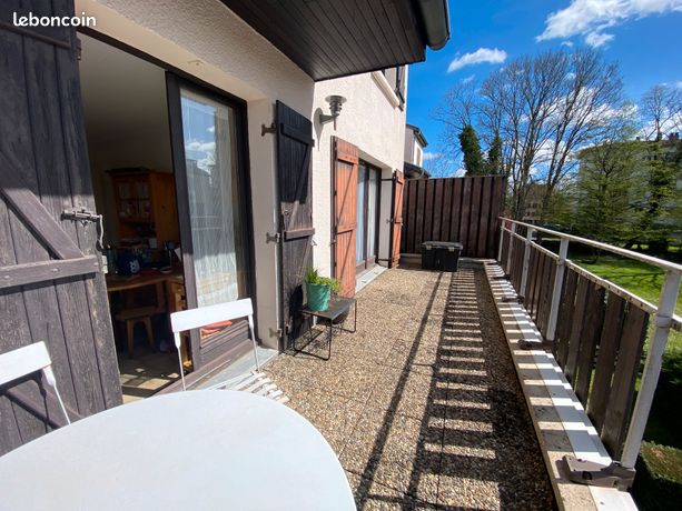 Duplex à DOLE - Terrasse - Garage et cave - VENDU LIBRE