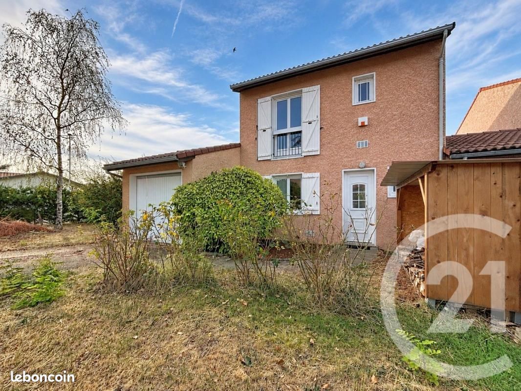 Maison 4 pièces 88 m² · à Châteaugay · 88 m² · 249 000 €