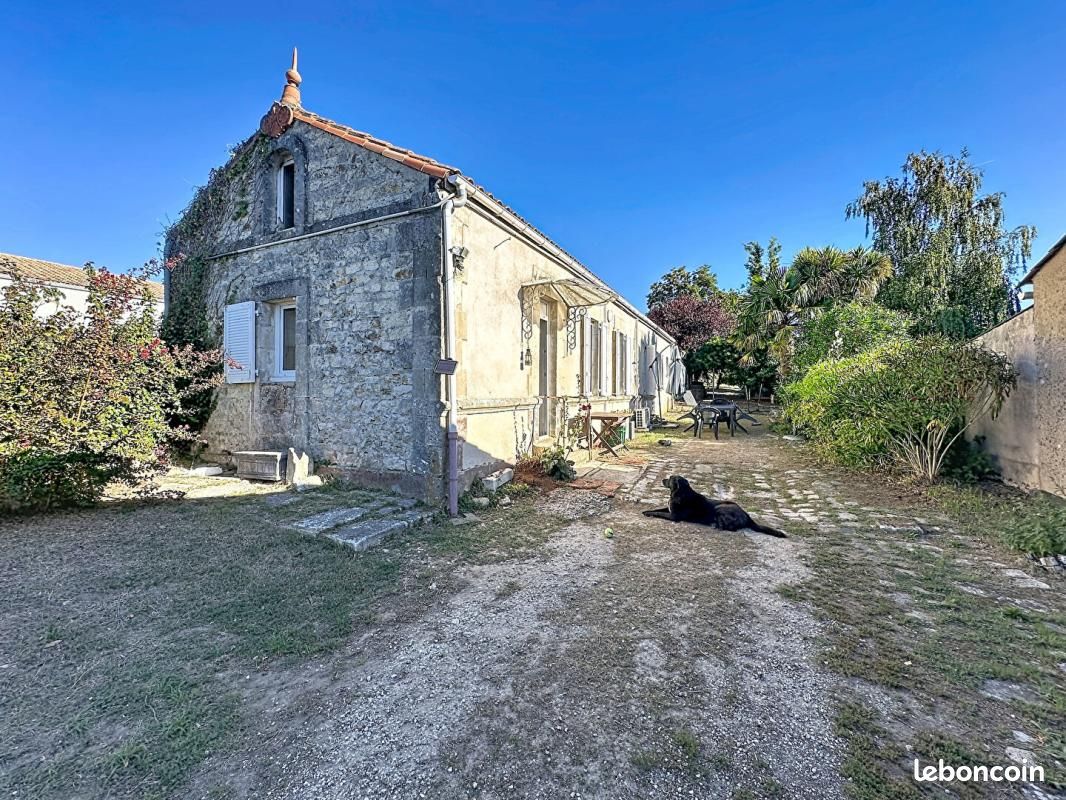 Maison 4 pièces 80 m² · à Rochefort · 80 m² · 242 075 €