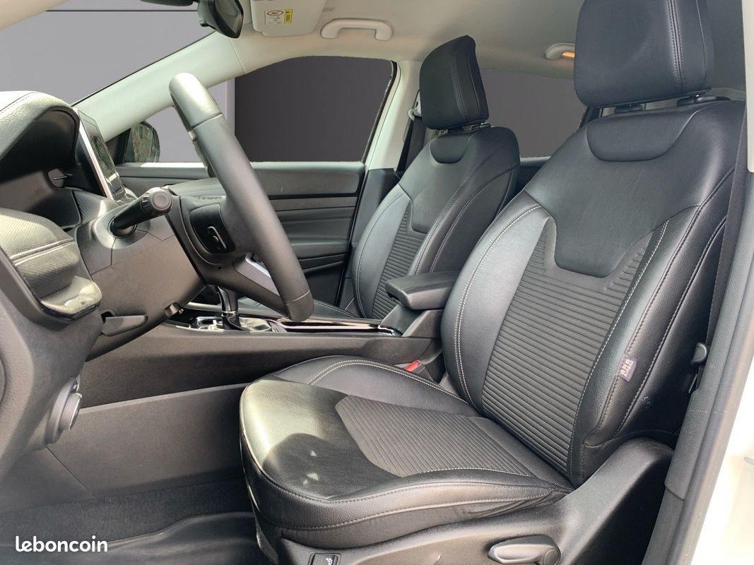 JEEP Compass 1,5 T4 Hybrid 130 Ch 2WD DCT7 Night Eagle - Virtual Cockpit - Caméra de Recul - Clim Bizone - Garan (image 9)