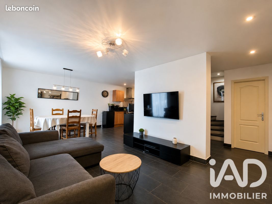 Maison 4 pièces 100 m² · à Fresnes-sur-Marne · 100 m² · 285 000 €