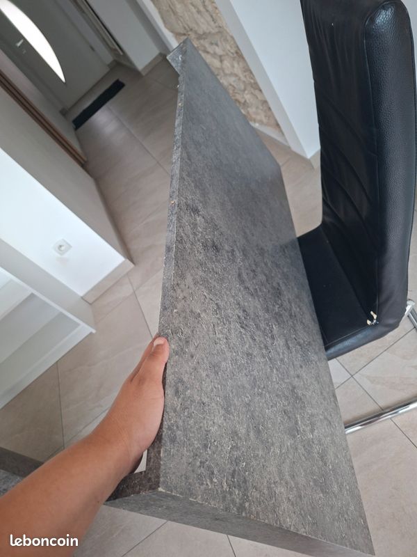 Table et chaises (image 6)