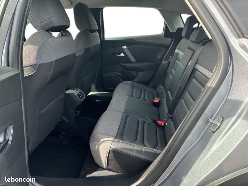 Citroen C4 1.2 Hybride 136ch S&S PLUS Automatique (image 20)