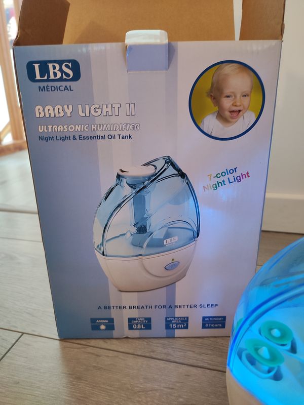 Humidificateur d'air bleu Babylight II LBS : l'humidificateur à