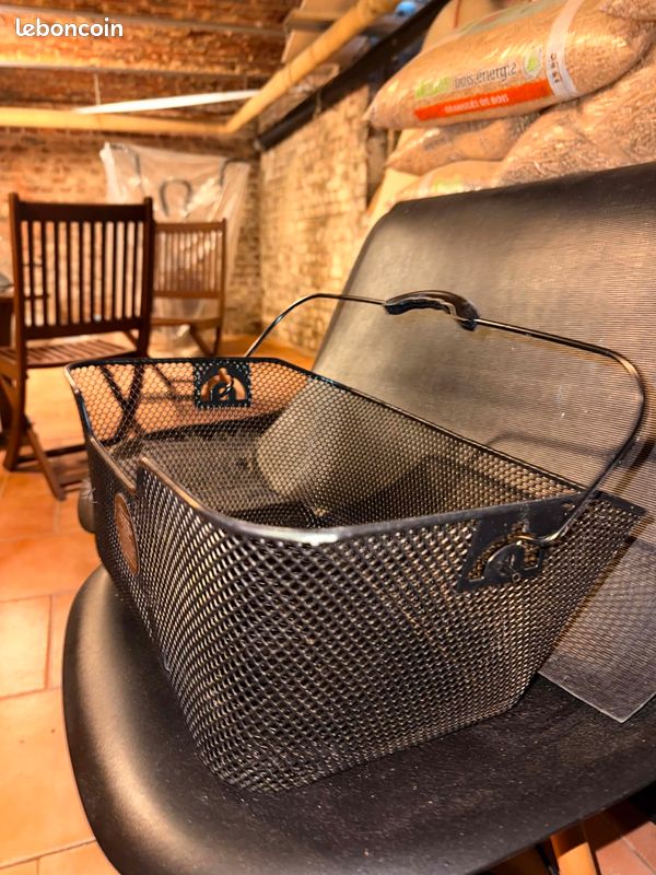 Panier en métal pour vélo (image 3)