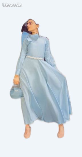 Une robe longue (image 1)