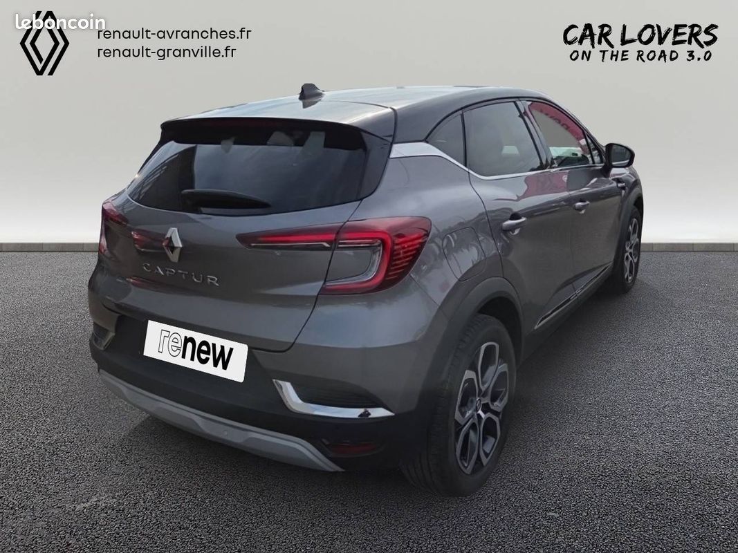 RENAULT Captur TCe 90 Techno (image 10)
