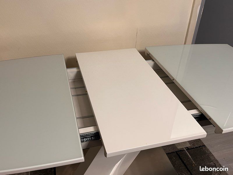 Table à manger (image 3)