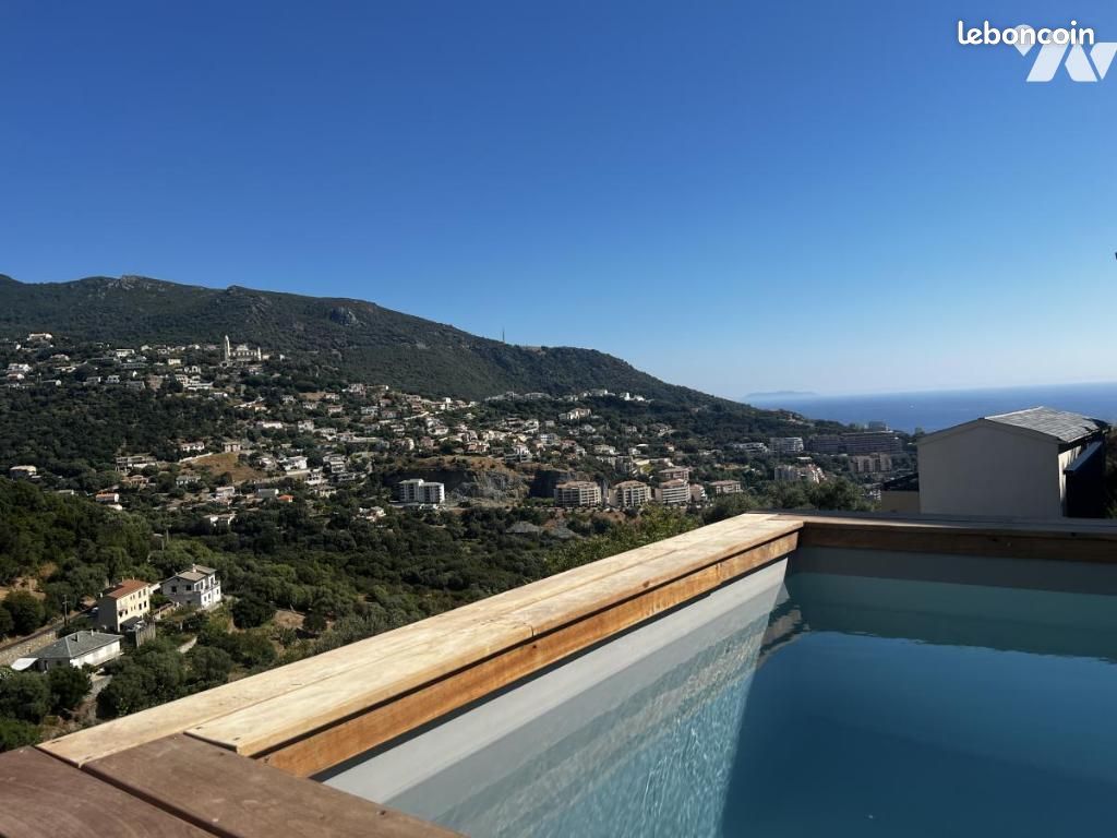 Maison 4 pièces 90 m² · à Bastia · 90 m² · 580 000 €