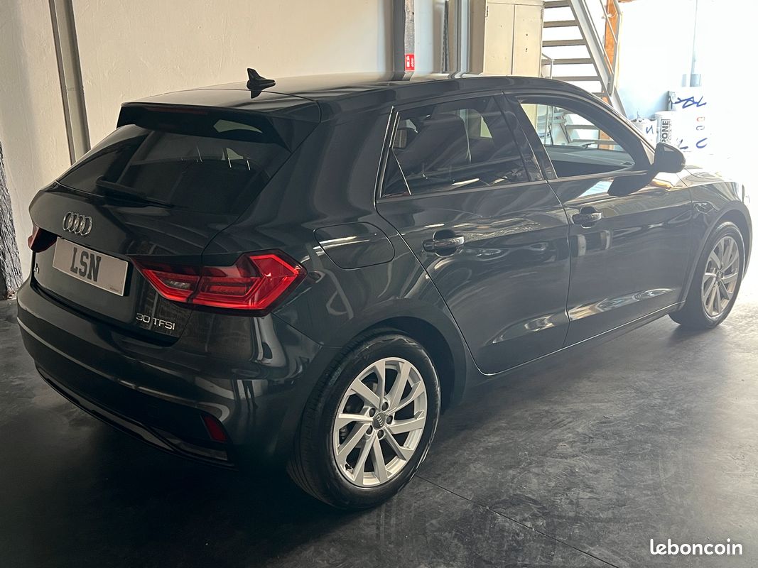 AUDI A1 II 30 TFSI 116ch DESIGN LUXE S TRONIC 7 (image 3)