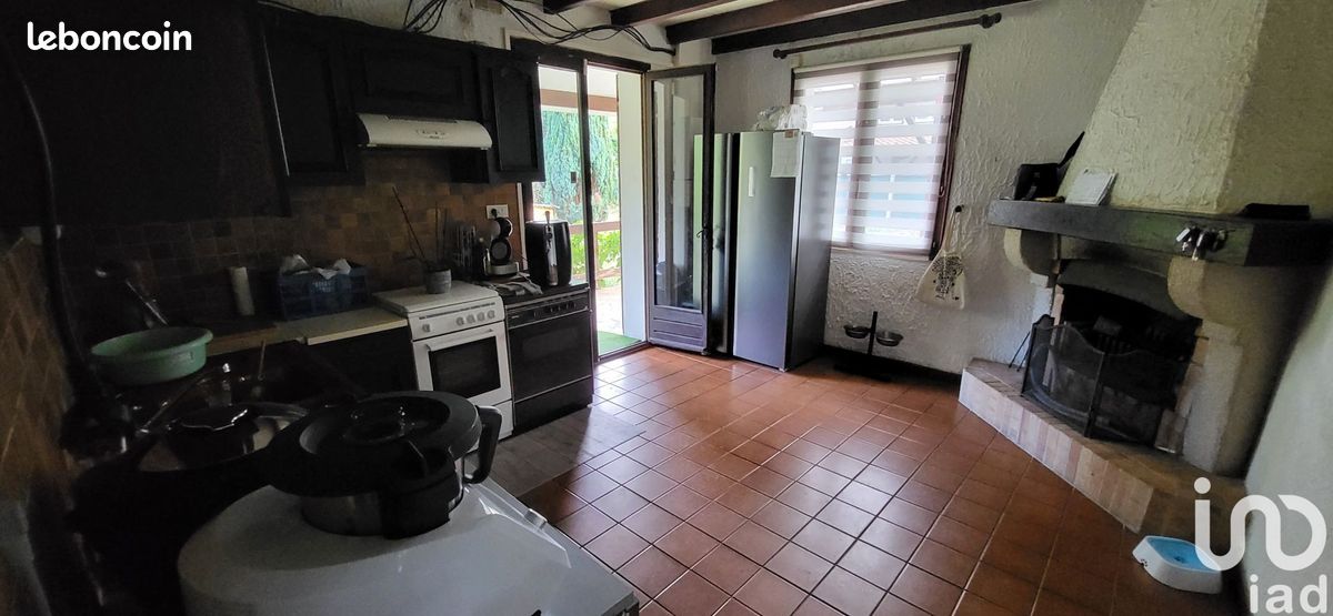Propriété 12 pièces 190 m² - Aigre 16140 (image principale 5)