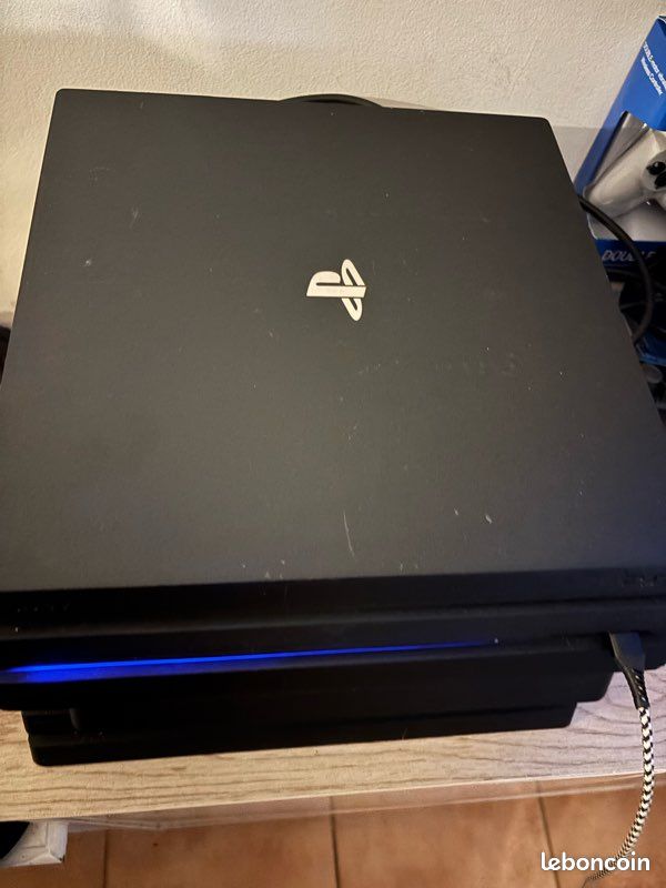 PS4 Pro Lecteur HS - Pour Pièces Détachées - Console Sony