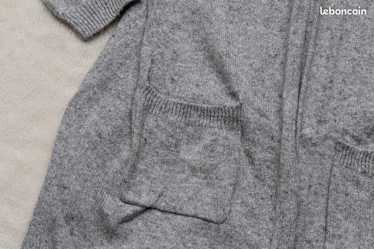 Cardigan long 9/10 ans (image 2)