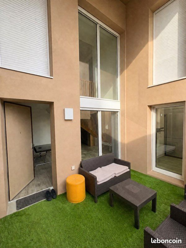 Appartement 3 pièces 64 m² · à Stains · 64 m² · 190 000 €