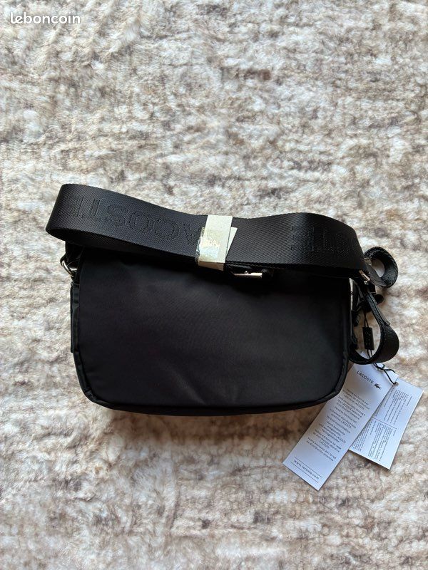 Sacoche Lacoste noir (image 4)