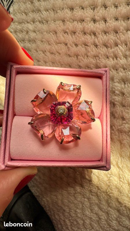 Bague Swarovski Cocktail Idyllia Montres Bijoux