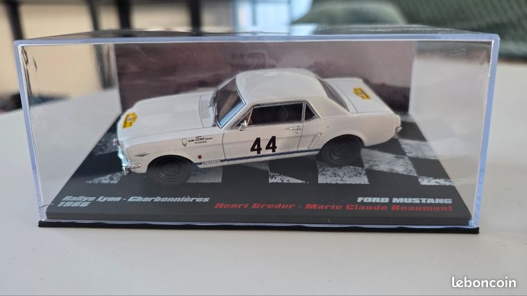 FORD Mustang #44 Henri Greder - Marie-Claude Beaumont, Vainqueurs de Rallye 26