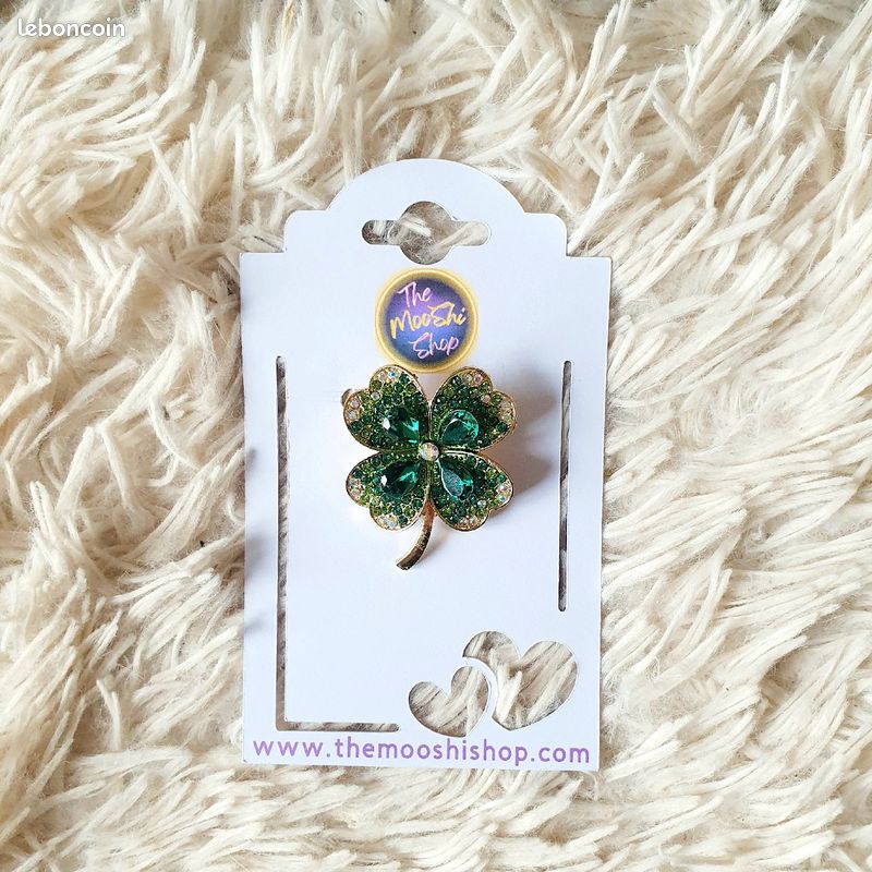 Accessoire Mode Féminin Broche Trèfle 4 Feuilles Fonyiunce - Cristal Strass Vert, Alliage - Accessoire Élégant Pour Femme Cadeau Mariage Anniversaire