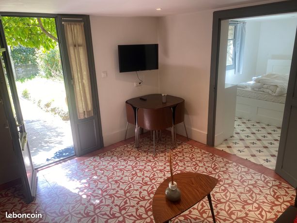 Maison 1 pièce 27 m² — 10
