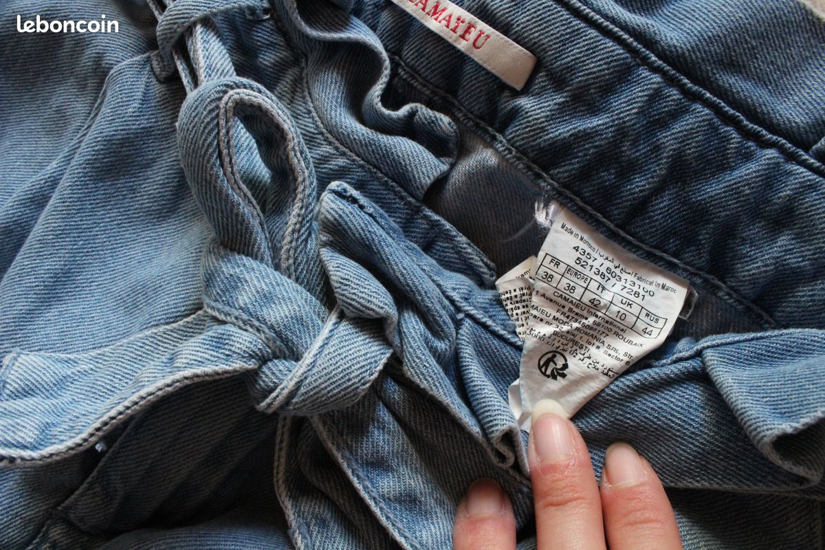 Chemise En Jean Camaïeu Taille 38 Femme – Occasion Très Bon État